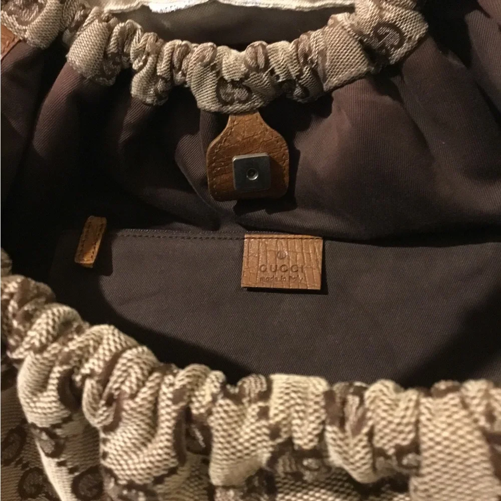 Vintage Authentic GG Pattern Leather Trim Large Gucci Tote Bag - Picture 11 of 15